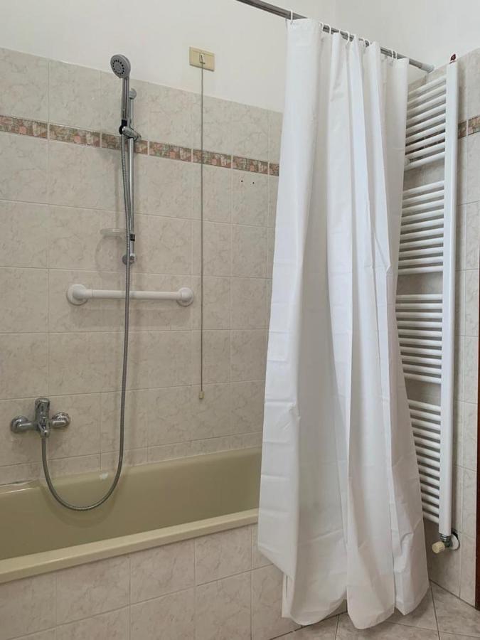 Appartamento Betti, San Giuliano Mare Ріміні Екстер'єр фото